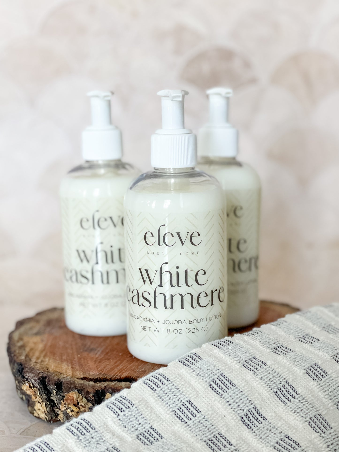 White Cashmere Hydrating Body Lotion